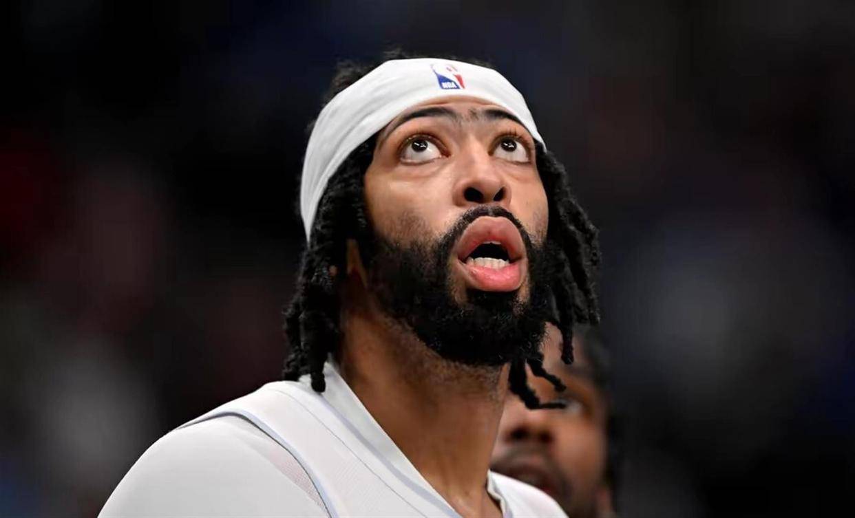 问鼎国际-关于浓眉哥回归赛场，比分优势明显首场状态亮眼，美国队观众沸腾！的信息